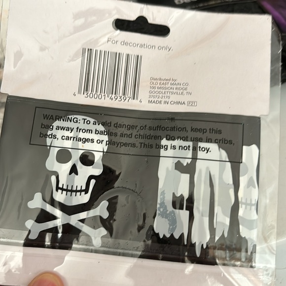 NWT 7 Piece Halloween Skeleton Bundle Bag Gloves Fright Creepy Cup Mask Make Up - Picture 5 of 16